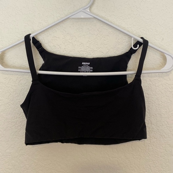 Skims Everybody Back Smoothing Bralette in Onyx xs - Picture 5 of 7